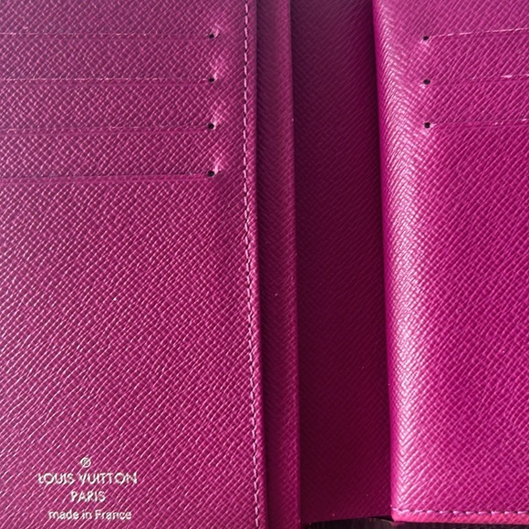 Louis Vuitton Epi Kisslock Wallet - Picture 3 of 9
